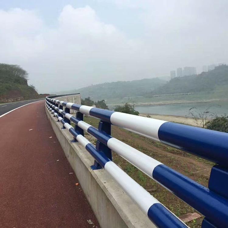 河道護欄